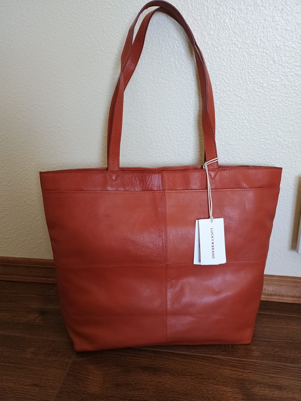 🆕 Lucky Brand Genuine Leather Tote in Rust Orange